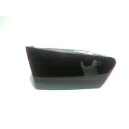 Feu arrière intérieur gauche