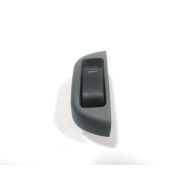 Commande leve-vitre avant droit