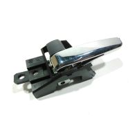 Poignee interieure porte arriere gauche