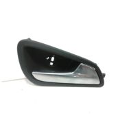 Poignee interieure porte arriere droite