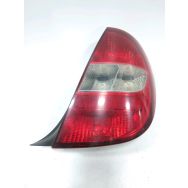 Feu arriere droit