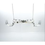 Traverse supérieure armature avant