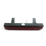 Feu stop supplementaire