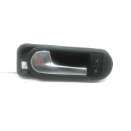 Poignee interieure porte avant gauche