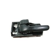 Poignee interieure porte avant gauche