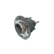 Moyeu arrière gauche