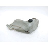 Réservoir de lave glace avant