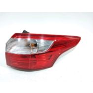 Feu arriere droit