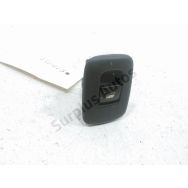 Commande leve-vitre arriere droit