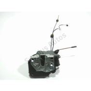 Serrure de porte avant droite