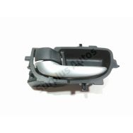 Poignee interieure porte arriere gauche