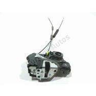 Serrure de porte avant droite