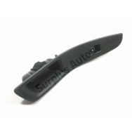 Commande leve-vitre avant droit