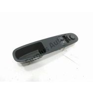 Commande leve-vitre avant gauche