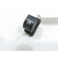 Commande leve-vitre avant droit