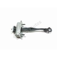 Tirant de porte avant droit