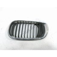 Grille de calandre gauche
