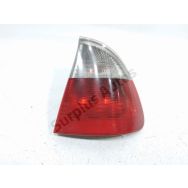 Feu arriere droit