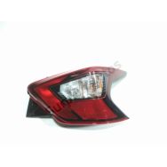 Feu arriere droit