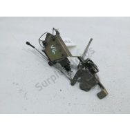 Serrure de porte avant gauche