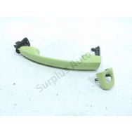 Poignee exterieure avant gauche