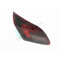 Feu arrière intérieur gauche