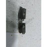 Commande lève-vitre avant gauche