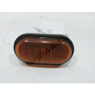 Repetiteur d'aile gauche