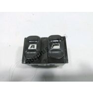 Commande leve-vitre avant gauche