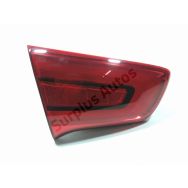 Feu arrière intérieur gauche