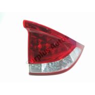 Feu arrière droit