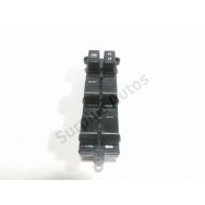 Commande lève-vitre avant gauche