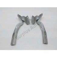 Jeu de charnieres de capot