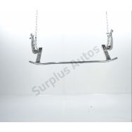 Traverse inférieure armature avant