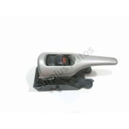 Poignee interieure porte avant droite