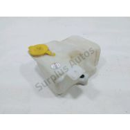 Reservoir de lave glace avant