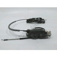 Serrure de porte avant gauche