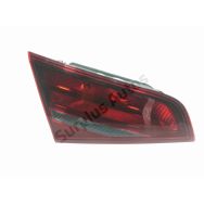 Feu arrière intérieur gauche