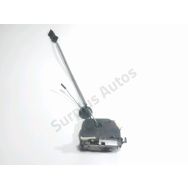 Serrure de porte avant droite