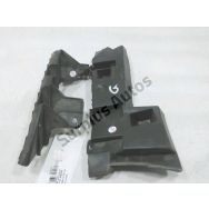 Support gauche de pare-choc arrière