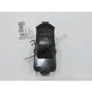 Commande leve-vitre avant droit