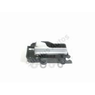 Poignee interieure porte avant gauche