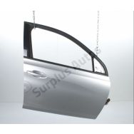 Porte avant droite