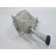 Réservoir de lave glace avant
