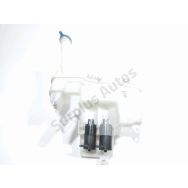 Reservoir de lave glace avant