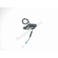 Serrure de porte avant droite