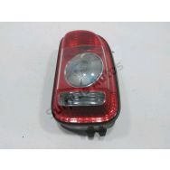 Feu arriere droit