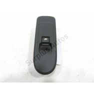 Commande leve-vitre avant droit