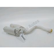 Reservoir de lave glace avant