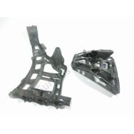 Support gauche de pare-choc arriere